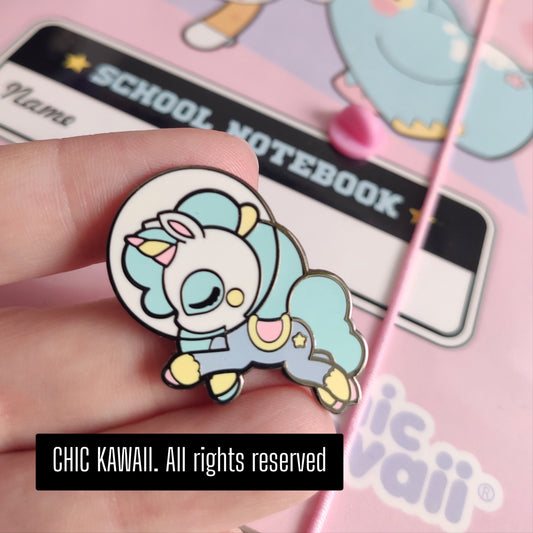 Chic kawaii space unicorn pin.